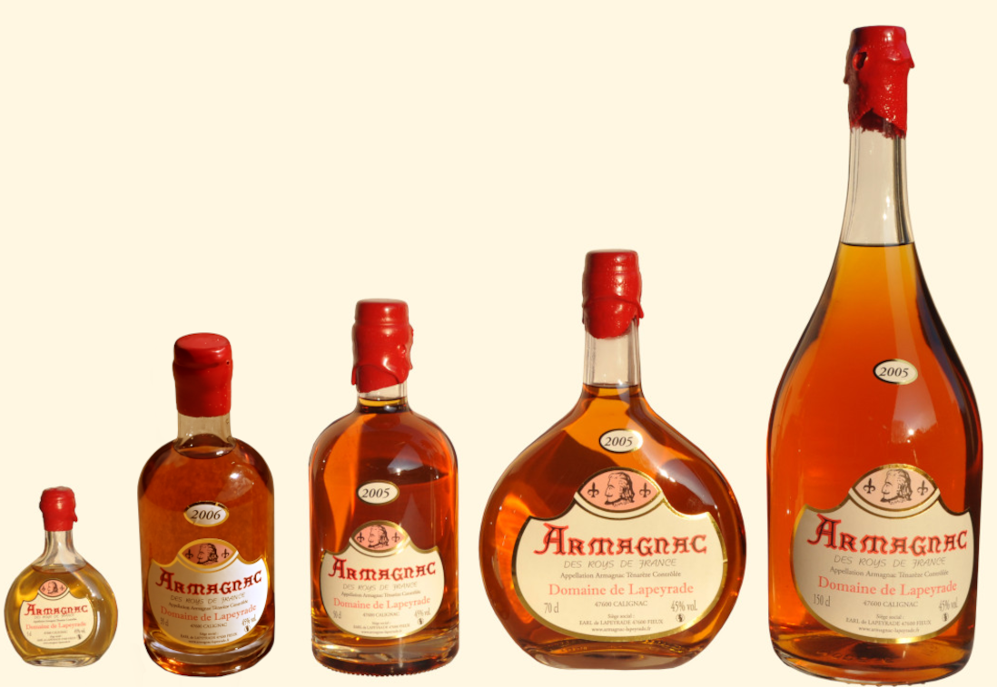 gamme de bouteilles d'Armagnac Basquaises.